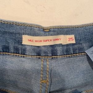 LEVI jeans